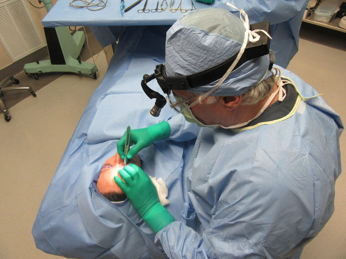 Blepharoplasty procedure in progress